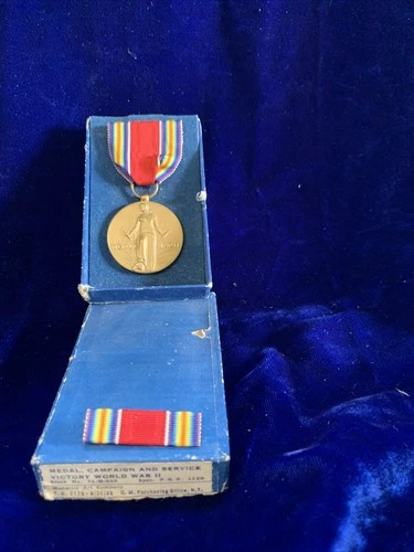 WW2 Military Campaign And Service Victory Ribbon Medal In Box