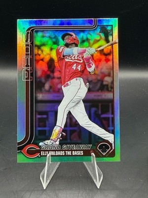 Elly De La Cruz 2025 Topps Update Grand Giveaway Rainbow Foil