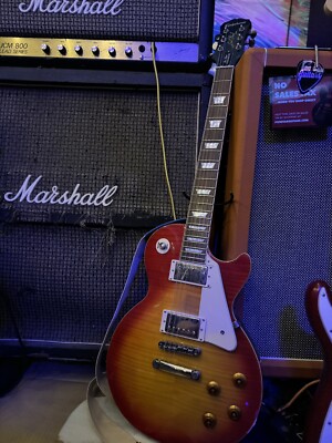 EPIPHONE Les Paul Standard Pro  w/case Flame Top Maple Heritage Cherry Sunburst