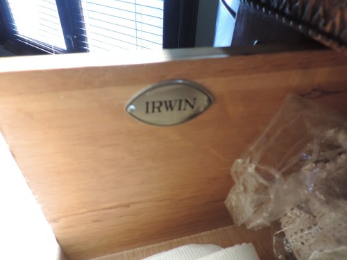 IRWIN Vintage 1940's Dinning Room Suite. China Cabinet, Buffet,Table & Chairs - Picture 10 of 12