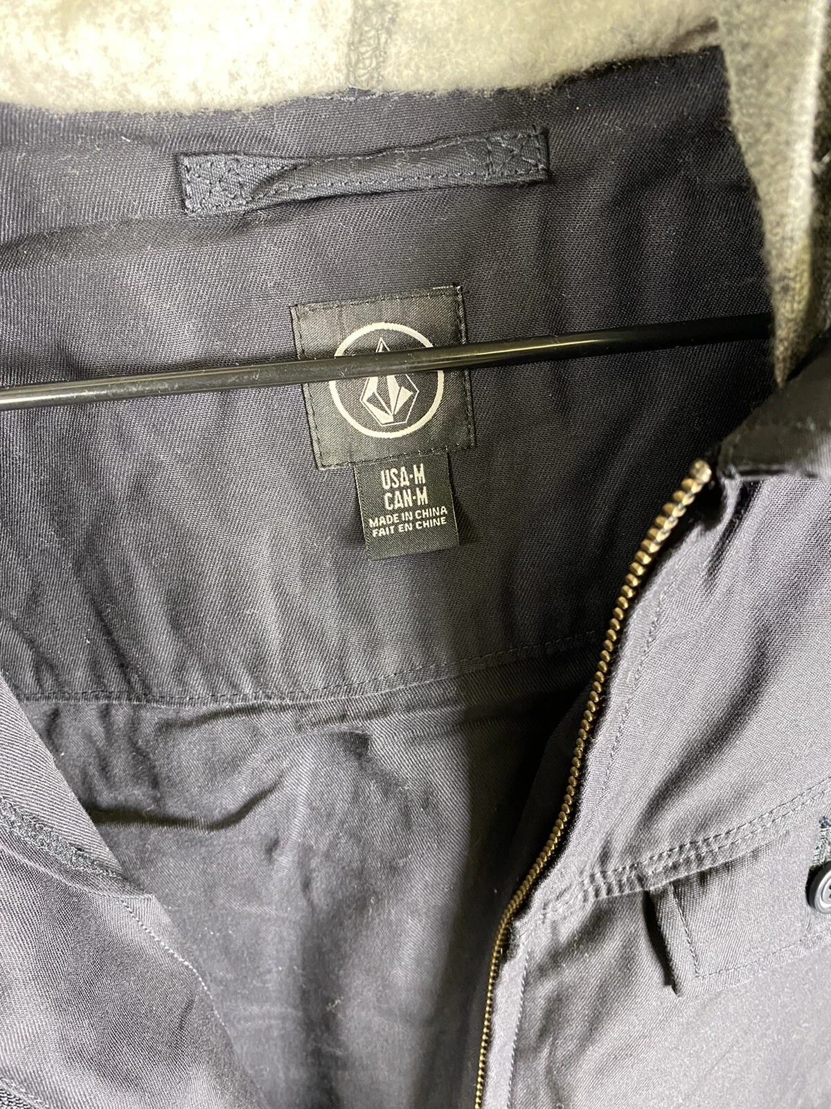 Volcom Bashi Hooded Jacket - Medium, Large, XL Available - Black - NEW WITH TAGS - product detail image 6