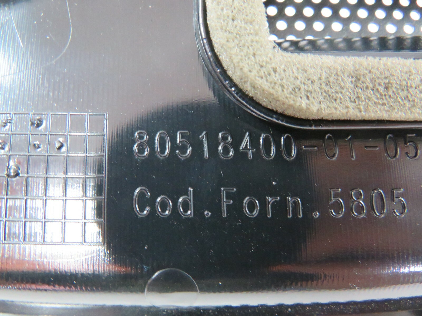 Ferrari California, LH, Left, Upper Dash Grille, P/N 80518400