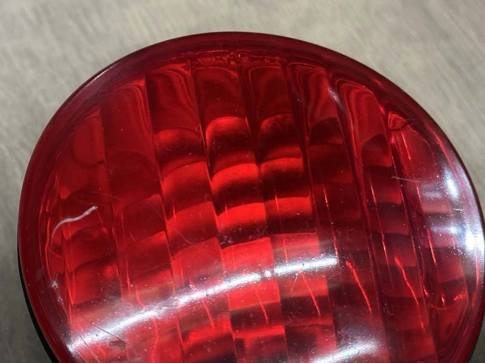 Lexus IS300 2001-2005 OEM tapa maletero trasero arranque círculo rojo luces de freno antiniebla Foto 4 de 4