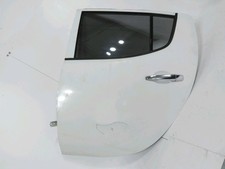 Porte arrière et accessoires Mitsubishi L200