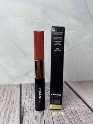 CHANEL Le Rouge Duo Ultra Tenue Longwear Liquid Lip colour Burning Red 176