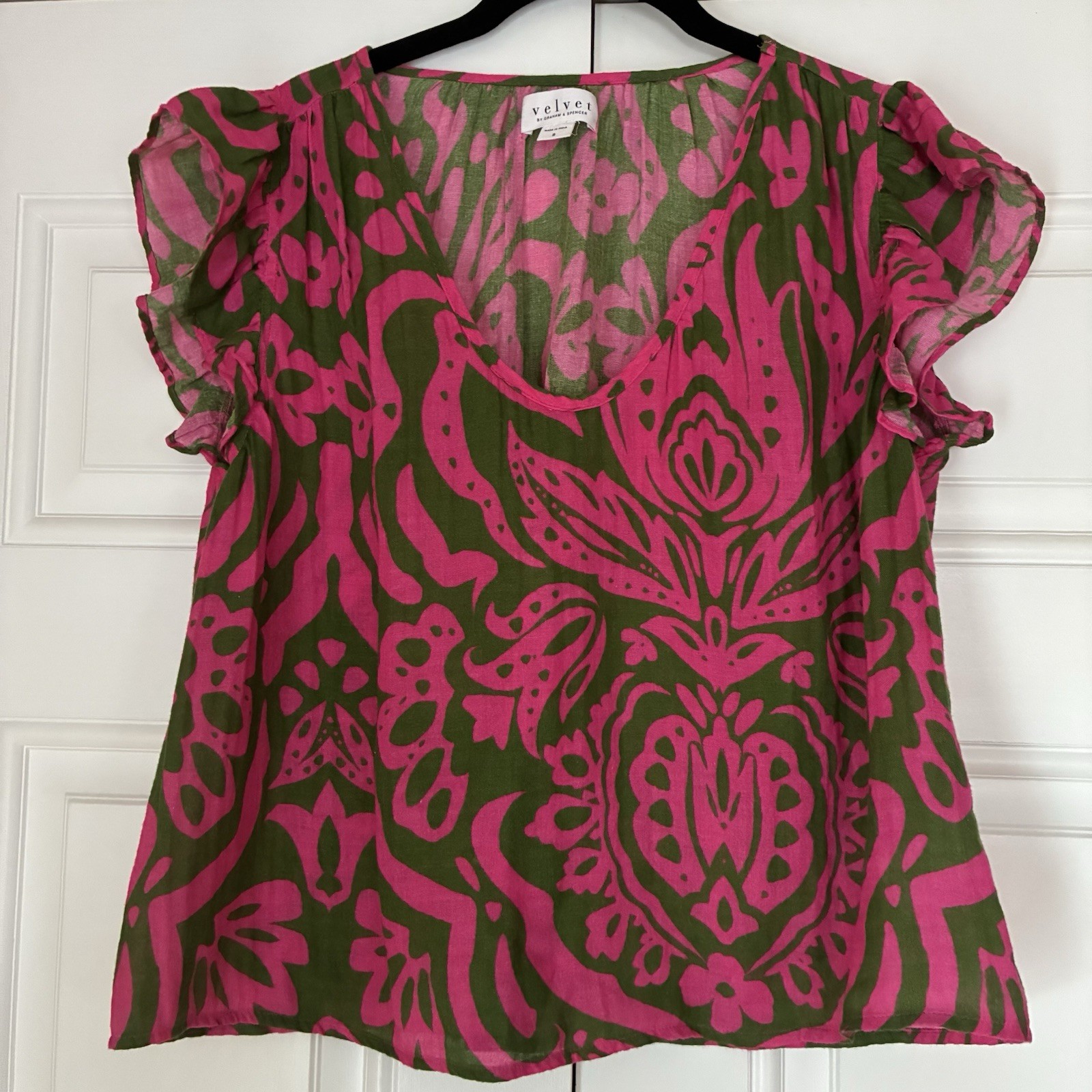 Velvet By Graham & Spencer Aleah Top Blouse Womens S Pink Green Lightweight