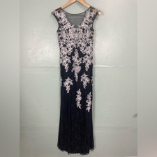 Jovani Long Maxi Black Evening Gown White Floral Embroidered Sheer Lace Sz 2