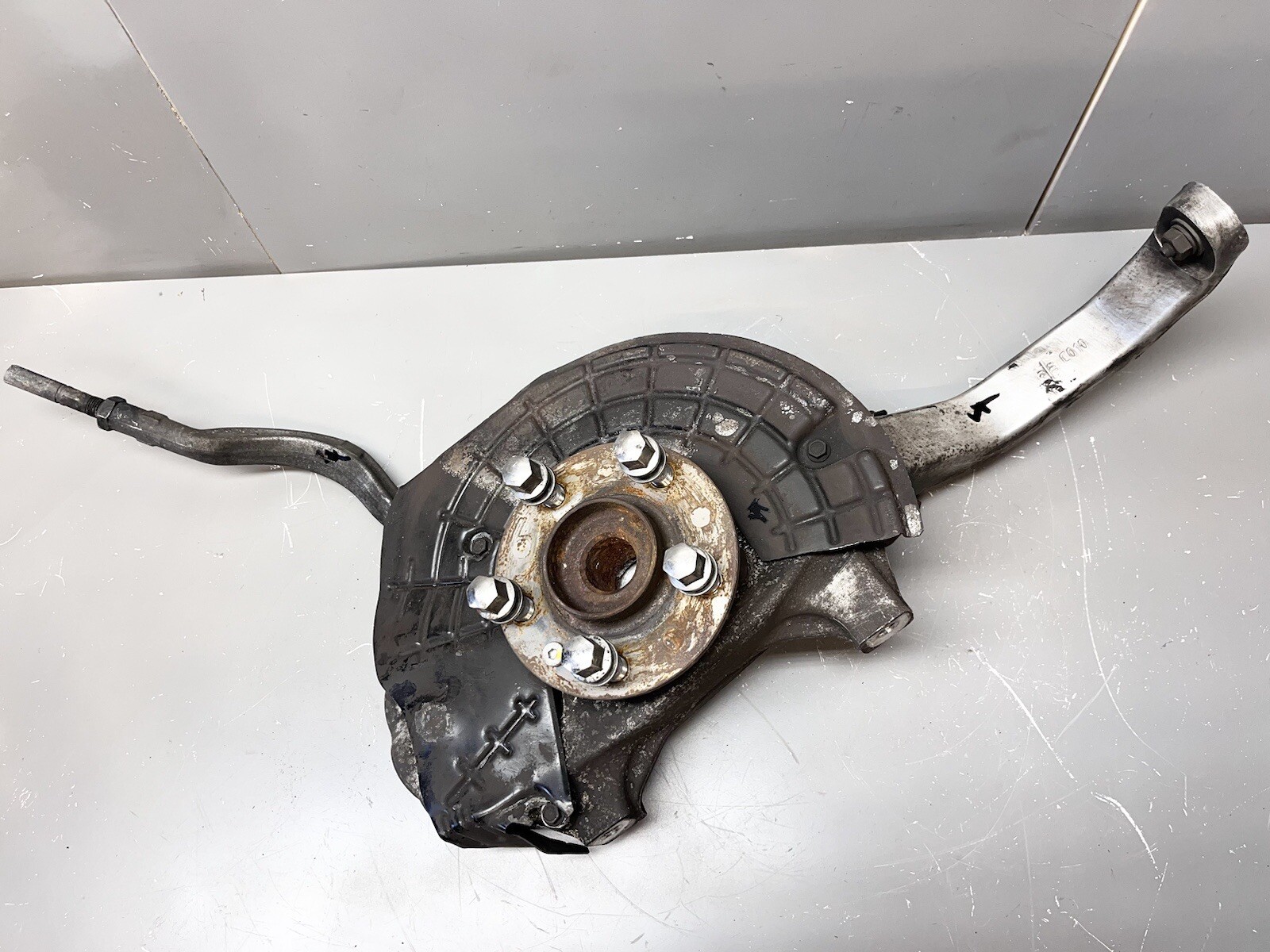 ⭐️2014-2020 MASERATI QUATTROPORTE GHIBLI FRONT RIGHT SPINDLE HUB KNUCKLE OEM
