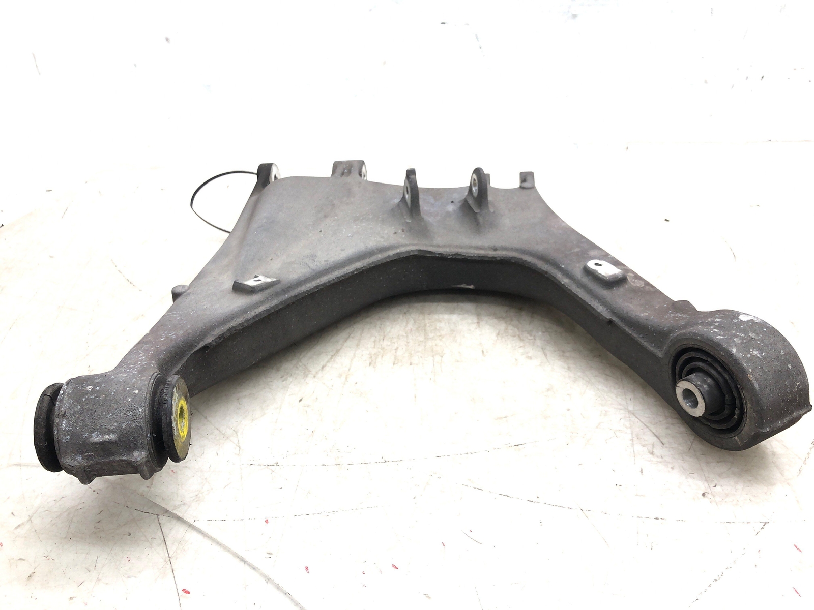 2006-2012 BENTLEY CONTINENTAL OEM RIGHT REAR LOWER CONTROL ARM