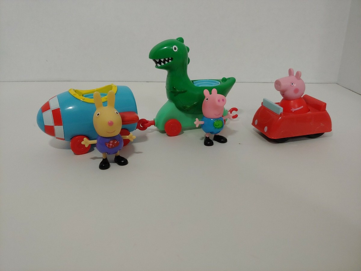 Peppa Pig Theme park ride dinosaur train car rocket ship Richard