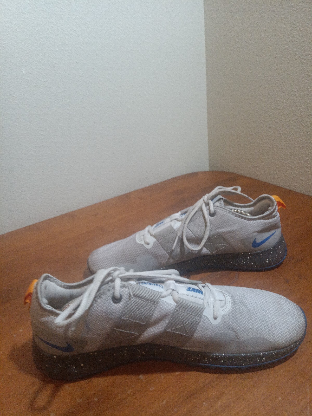 Nike Men's Training Varsity Compete TR Black Gray AT1… Gem