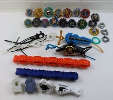 Beyblade Hasbro Lot With 14 Complete Beys 12 Ripcords  15 Launchers Assorted