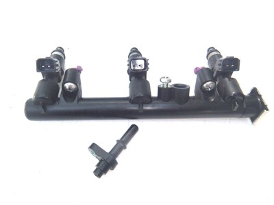 Triumph Tiger 800 Street Triple 675 Daytona 675 Fuel Rail Assembly 