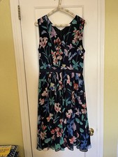 Talbots Women’s Floral Dress Size 10 Flowy Skirt Feminine Fun