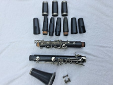 Clarinet in playing condition comes with extra mouthpieces