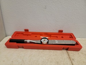 Proto J6125F Dial Torque Wrench Range 0-250 FT. LB. 1/2" Drive USED Once
