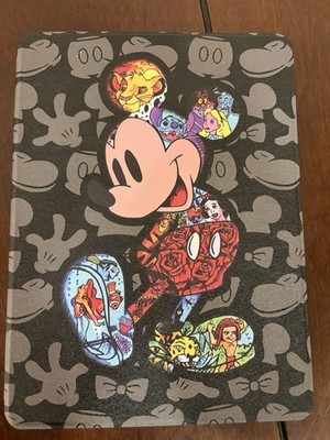 NEW Mickey Mouse Trendy Fan for iPad  7 x10   Case iPad  10 *
