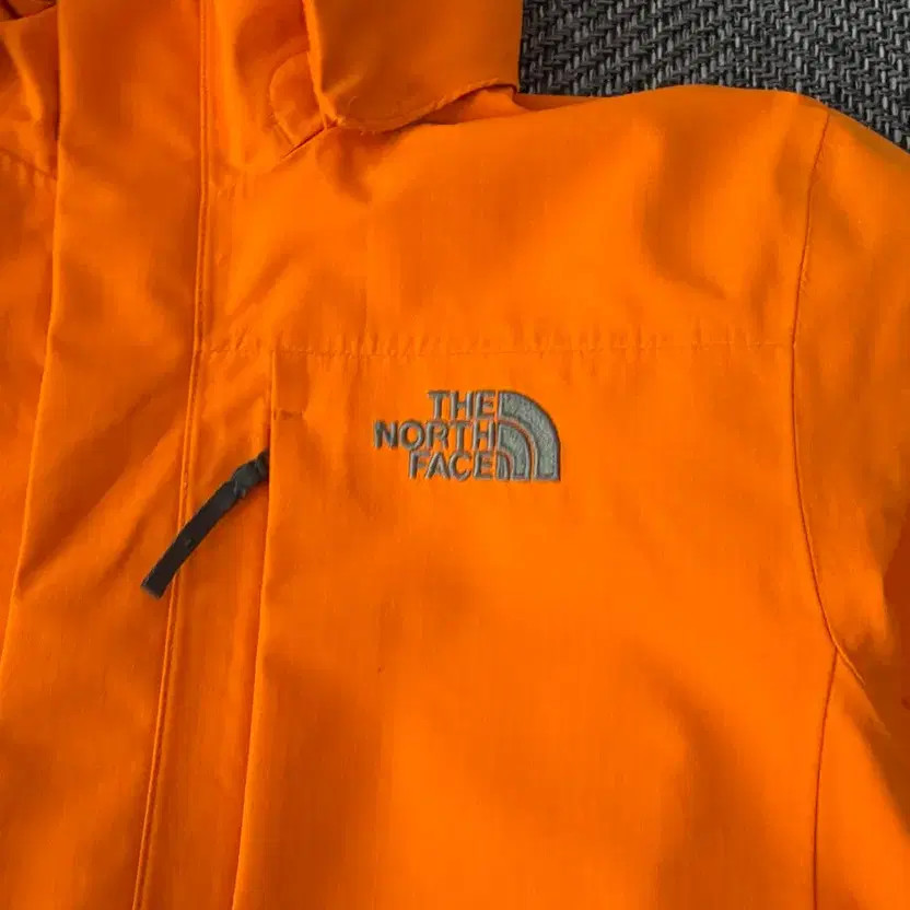 The North Face Dryvent Windbreaker Jacket, Women's, Size 90, Excellent thumbnail 7