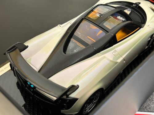YY 1/18 Pagani Huayra BC modellino auto di fascia alta in resina sono disponibili due colori. - Foto 7 di 25