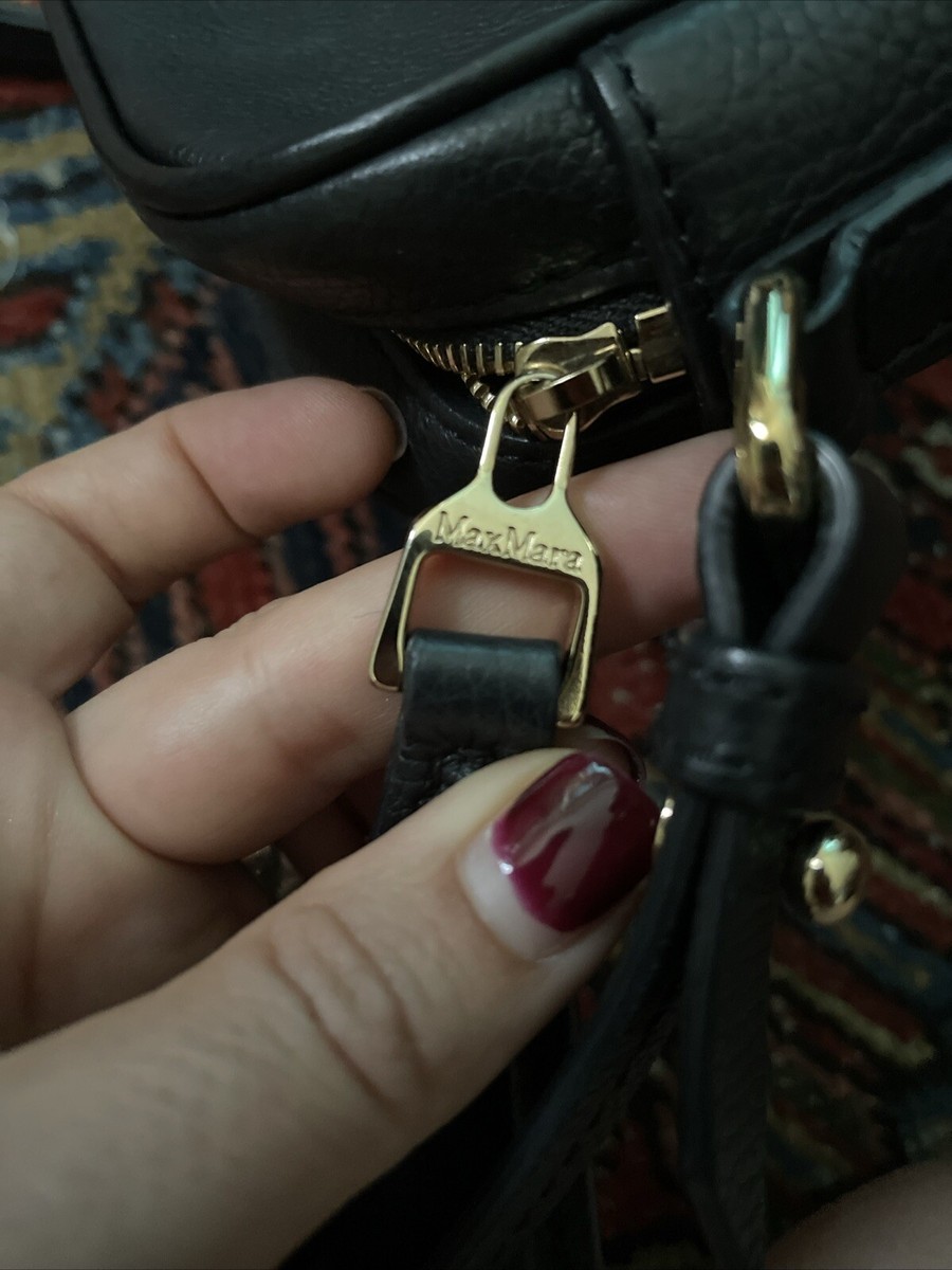 Max Mara Elsa Monogram Bag Crossbody Black Embossed Leather Max Mara Elsa Monogram Bag Crossbody Black Embossed Leather