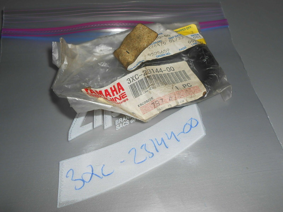 NOS 1986-1987 Yamaha FZX700 Fazer Dust Seal 3XC-23145-00 | eBay
