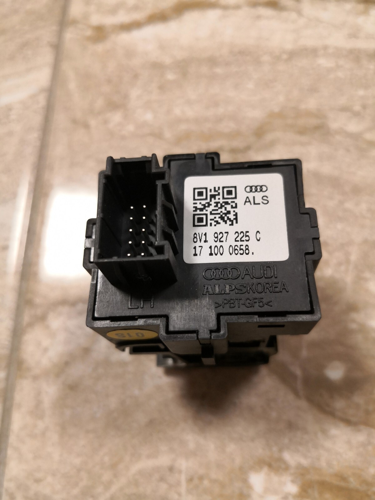 Audi A3 2017/hand brake electric switch/8V1927225C eBay