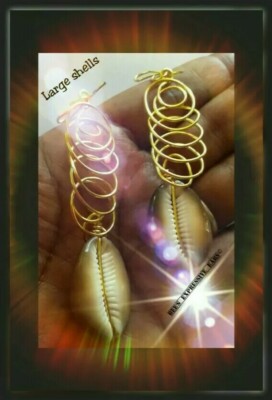  Brown Large Cowrie Shell Dangle Drop earrings-Bee's Expressive Ears