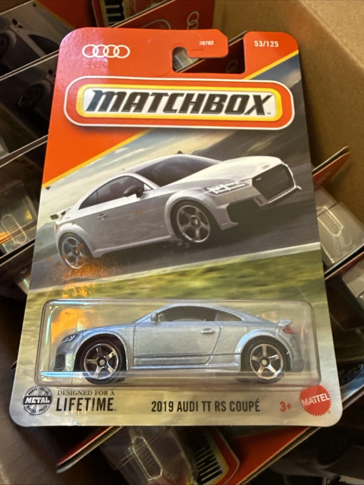 Matchbox Audi TT RS 2025 cupé plateado - MBX Road Trip - 53/125 LOTE DE 15 COCHES Foto 2 de 4