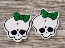 2 Skull Sewing Buttons Crafting w/Green Bow Flat Wood 2 Holes .75"