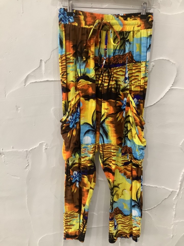 One Teaspoon Old Hollywood Hawaiian harem PANTS with pockets relaxed fit..size M