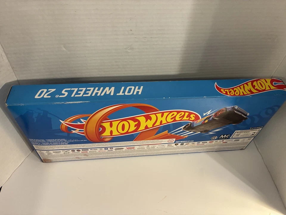 Hot Wheels Paquete Regalo 20 Coches Surtido H7045 Nuevo En Caja, que está desgastado y manchado. Foto 2 de 4
