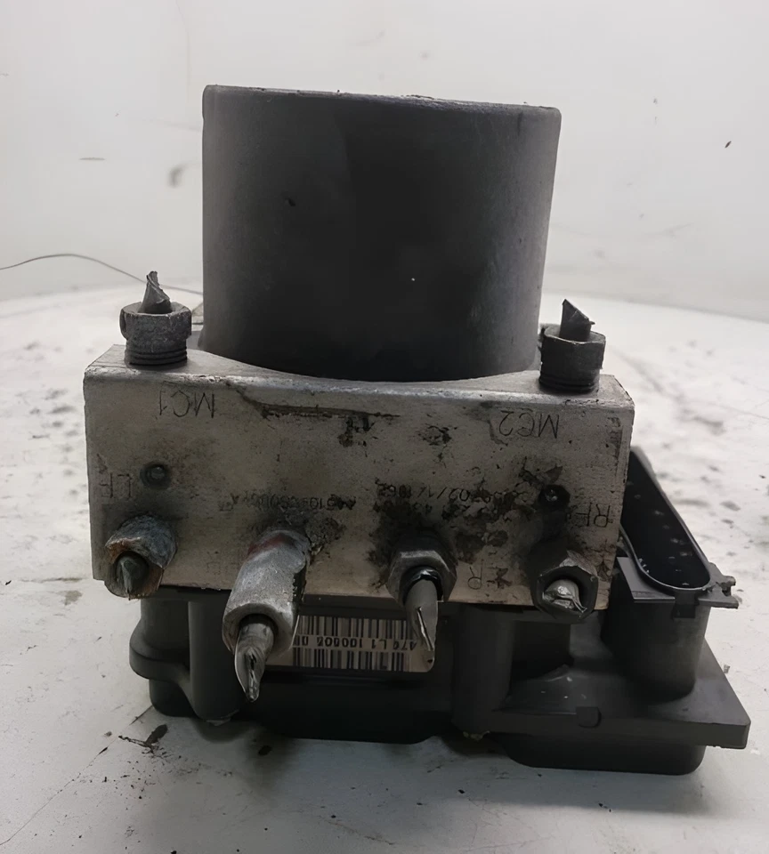 2004-2006 Toyota Camry ABS Anti-Lock Brake Pump Assembly OEM Foto 3 de 4