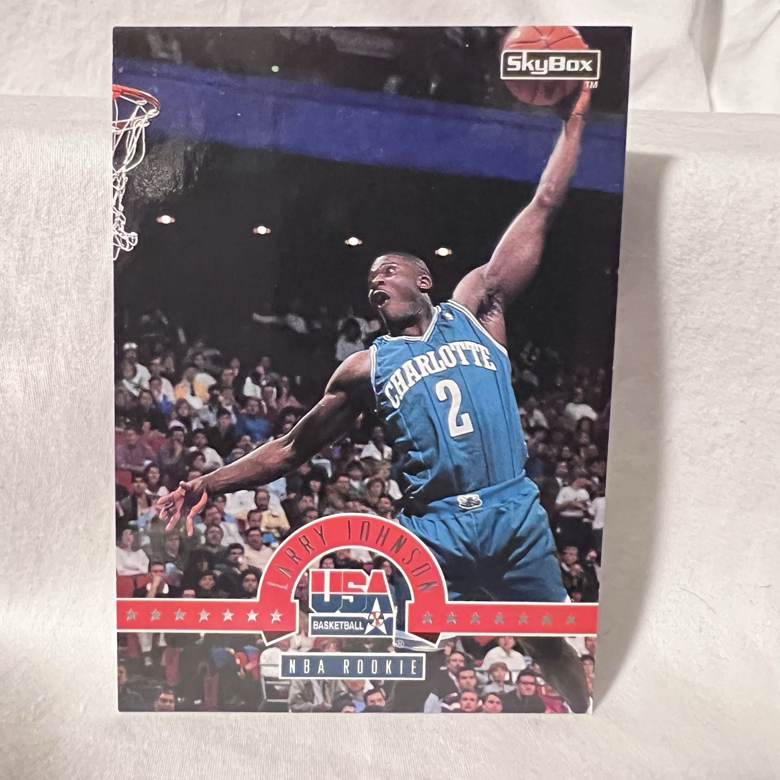 1994 Skybox USA Basketball - #8 Larry Johnson Card Charlotte Hornets Basketball