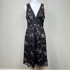 Harlyn Women's Embroidered Floral Dress Size Small Cottagecore Countryglam Black