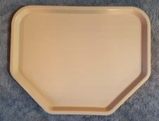 12 Pack Carlisle Trapezoid Plastic Cafeteria/Fast Food Cafe Tray Tan CT1713TR-06
