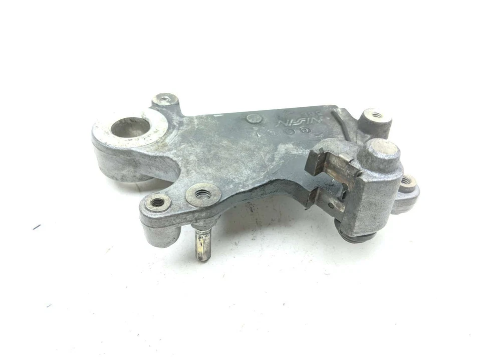 07 Soporte de montaje de pinza de freno trasero Suzuki DRZ400S DRZ 400 Foto 2 de 4