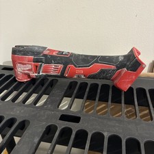 Milwaukee 2626-80 M18 18V Li-Ion Multi-Tool w/ Adapter - Reconditioned