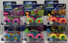 Hot Wheels Monster Trucks Neon Smashers Complete Set Of 6 Bigfoot Bone Shaker Hot Wheels Monster Trucks Neon Smashers Complete Set Of 6 Bigfoot Bone Shaker
