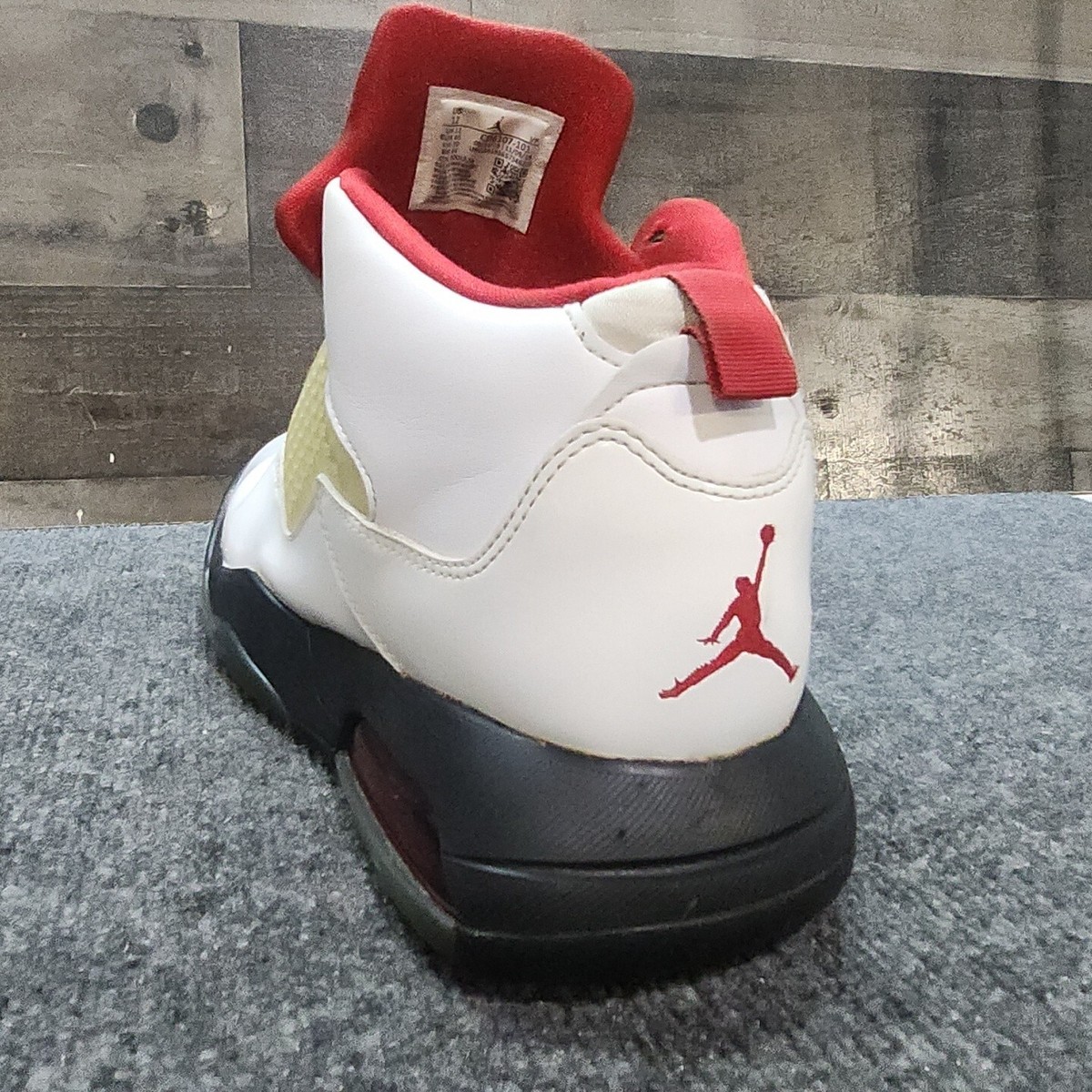 Men Jordan Maxin 200 White/Gym Red/Black/Reflect Silver - CD6107