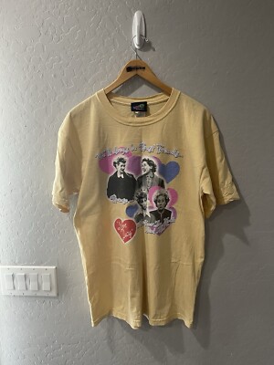 Vintage Y2K I Love Lucy  Best Friends  TV Show Shirt Large Bin 1