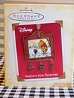 Hallmark Pooh and Piglet Ornament Friends Forever 2004 Spanish — photo 2