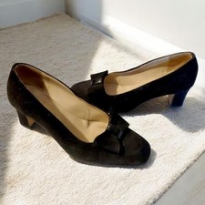 Vintage 50s 60s Black Suede Bow Heels Shoes Pumps