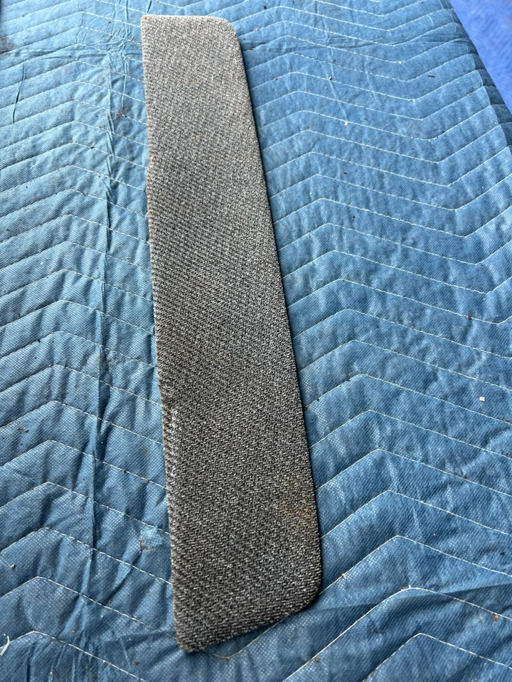 Volvo 740 940 1989-1995 conductor delantero puerta izquierda tarjeta alfombra panel OE #3818EM Foto 2 de 4