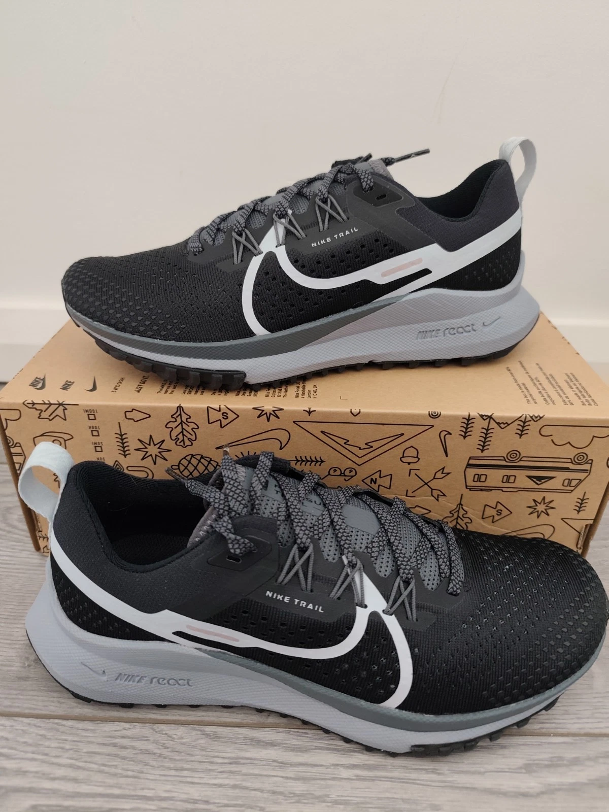 NIKE WOMENS REACT PEGASUS TRAIL 4 .SIZE UK-5-6