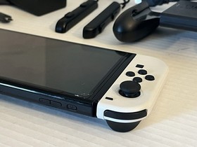 Nintendo Switch OLED Model HEG-001 Handheld Console - 64GB - White - No Box.