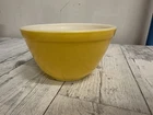 Vintage Pyrex 401 Primary Yellow Mixing Nesting Bowl 1.5 Pint 1950’s Made in USA