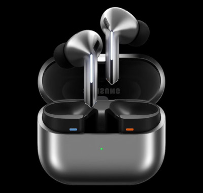 New Sealed Samsung Galaxy Buds3 Pro Silver Comes Included with carabiner case