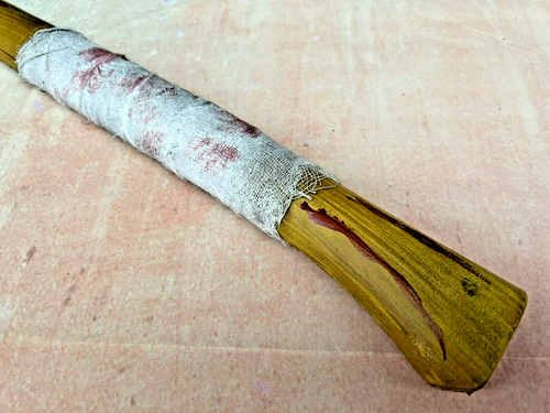 Realistische Blutig Holzfäller Axt Lang Hatchet PU Film Stütze Halloween Zubehör - Bild 3 von 8