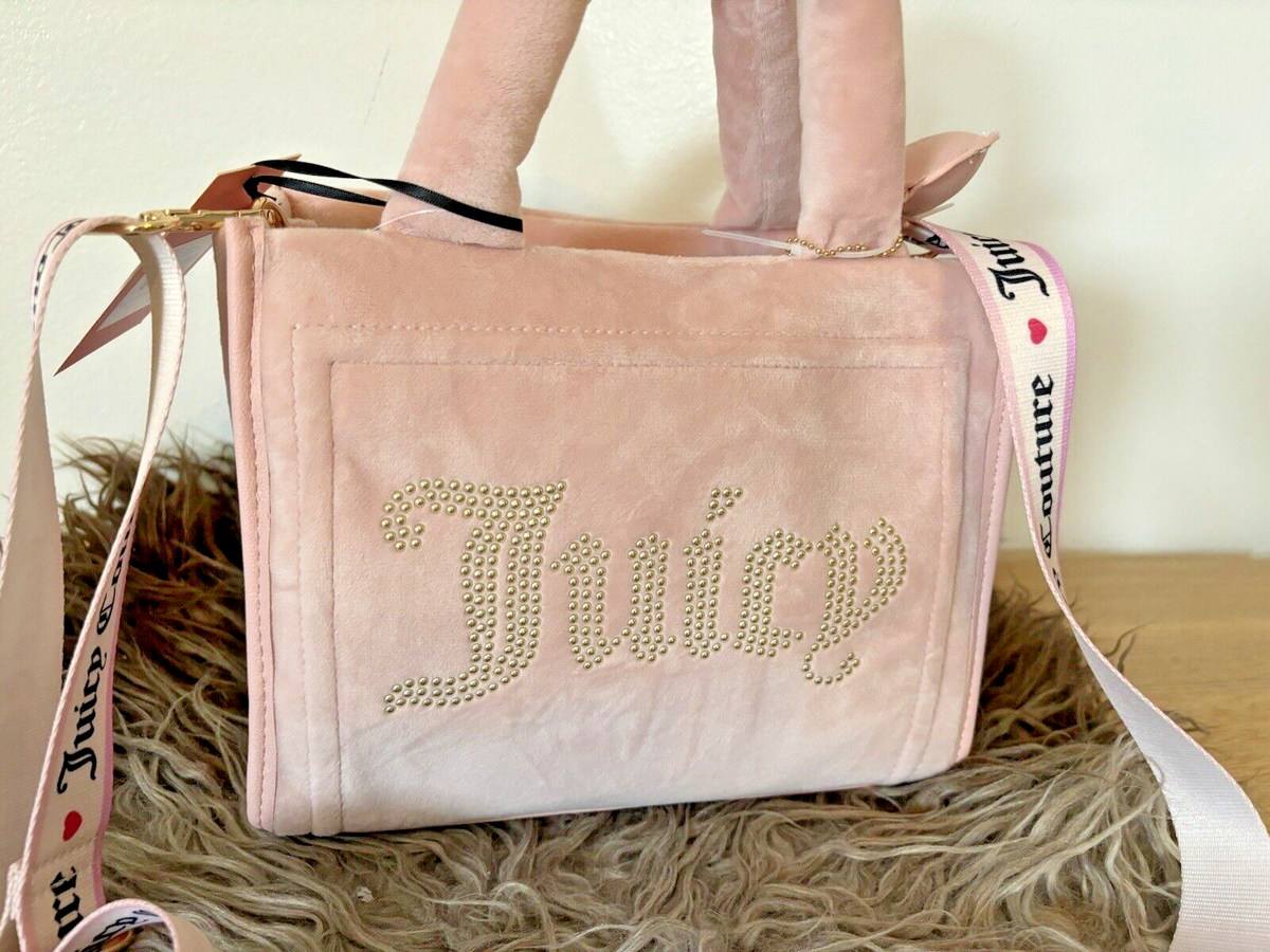 Juicy Couture ハンドバッグ Found THE cutest Juicy Couture purses today!!!🩷👑🎀 @marshalls