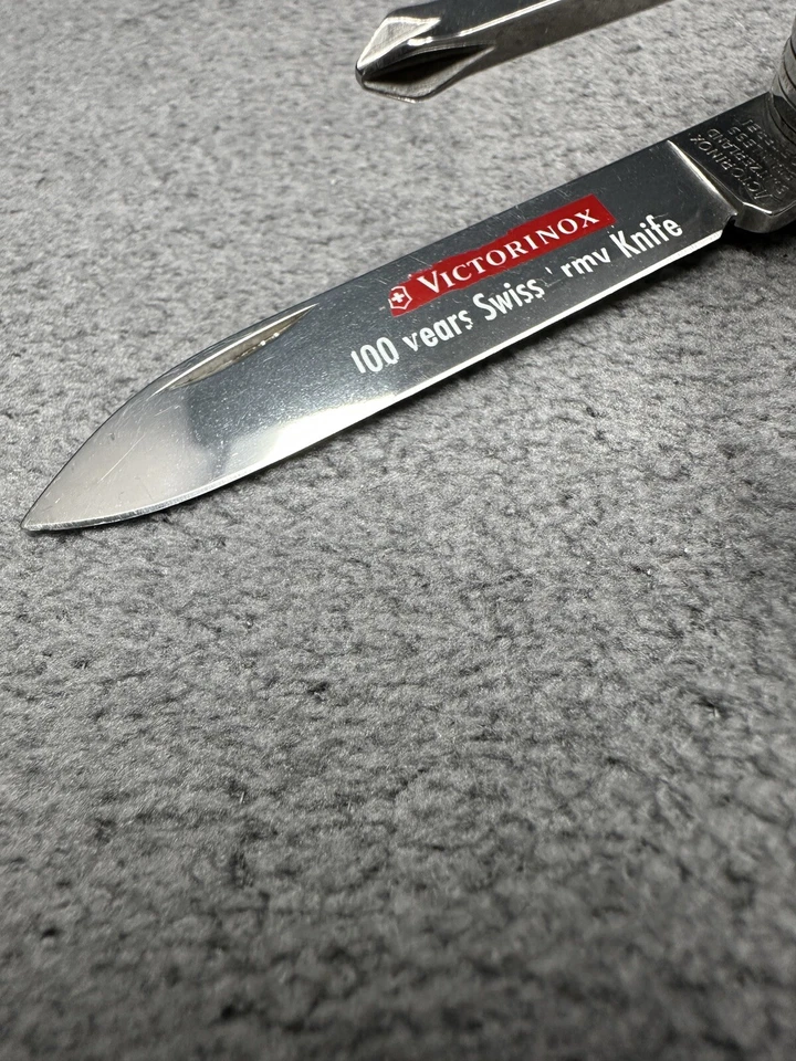 VICTORINOX Swiss Champ 1897-1997 100th Anniversary Special Limited Edition - Image 2 of 4